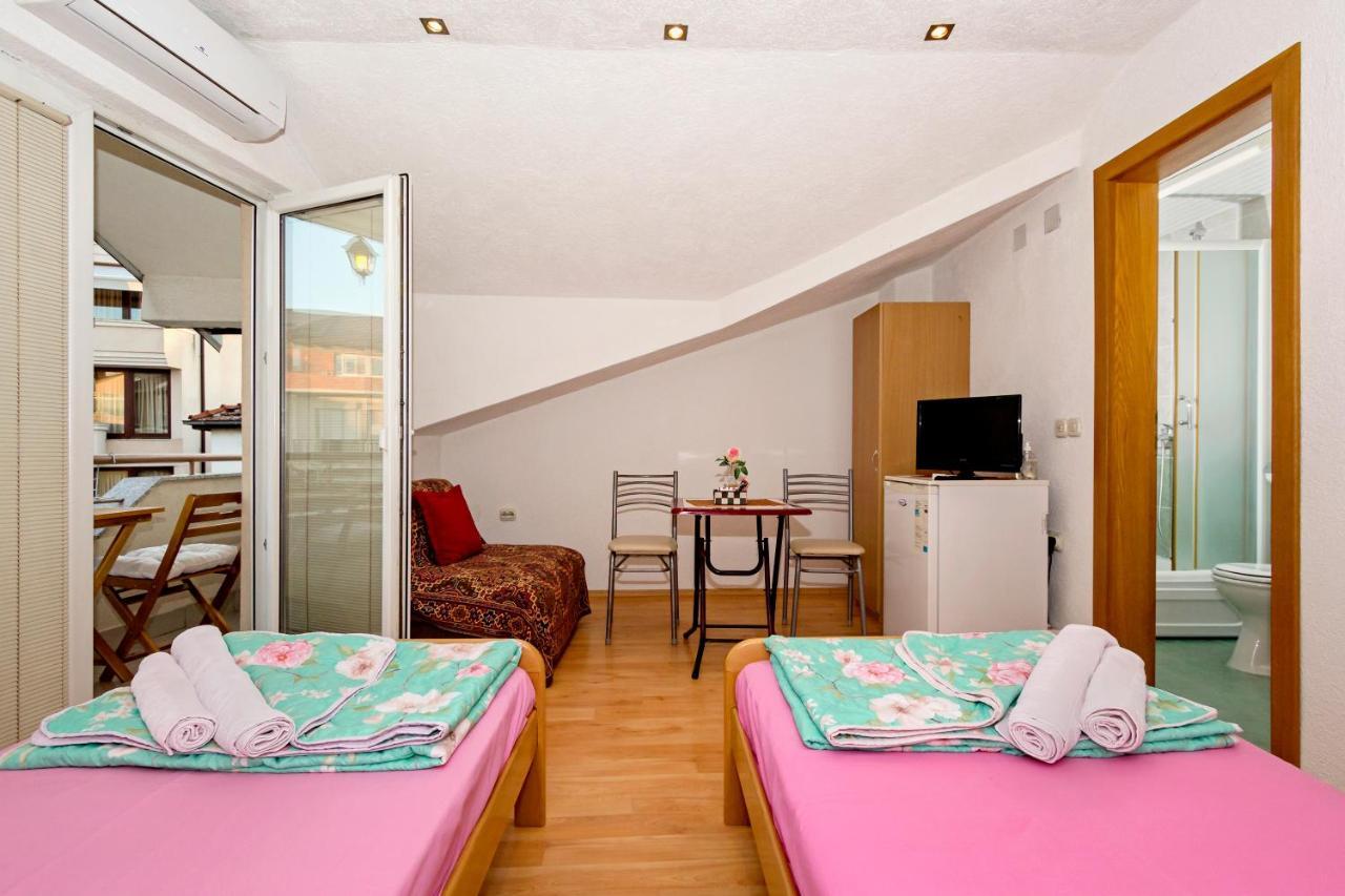 Bogdanoski Studios & Guest Rooms Οχρίδα Εξωτερικό φωτογραφία
