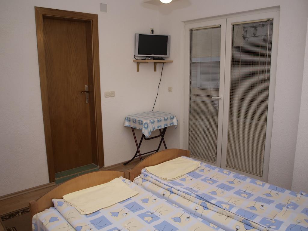 Bogdanoski Studios & Guest Rooms Οχρίδα Δωμάτιο φωτογραφία